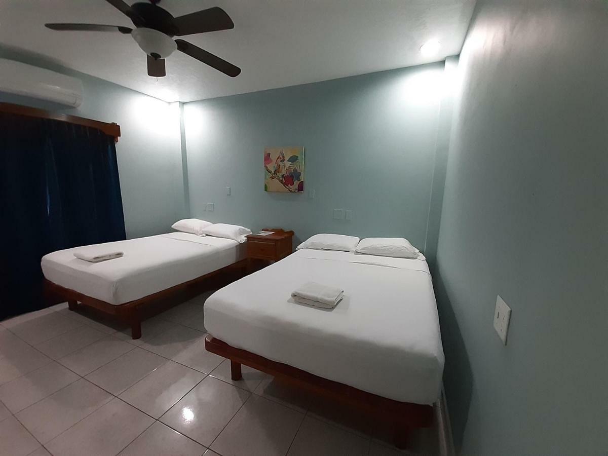 Maya Bella Downtown Hotel San Ignacio Bagian luar foto