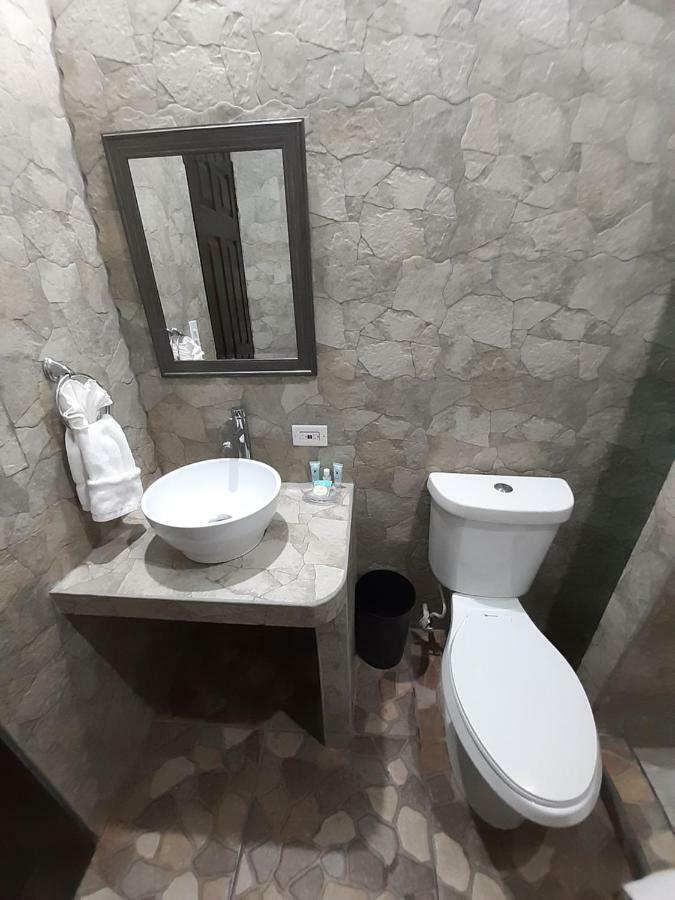 Maya Bella Downtown Hotel San Ignacio Bagian luar foto