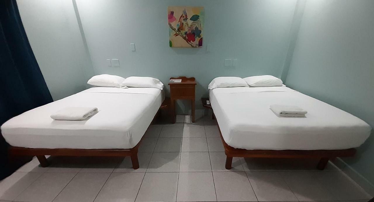 Maya Bella Downtown Hotel San Ignacio Bagian luar foto